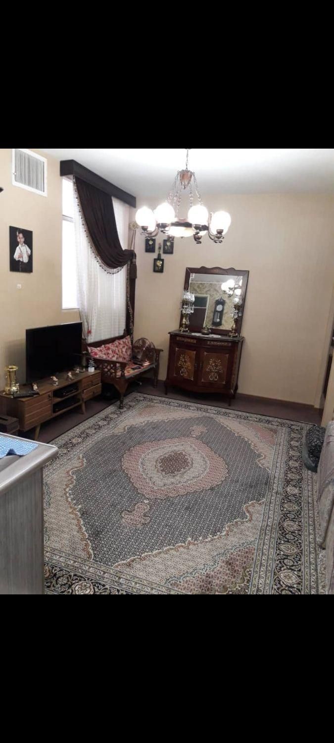 اجاره آپارتمان ۳۵ متری ۱ خوابه طبقه ۲ خانی‌آباد نو|اجارهٔ آپارتمان|تهران, خانی آباد نو جنوبی|دیوار