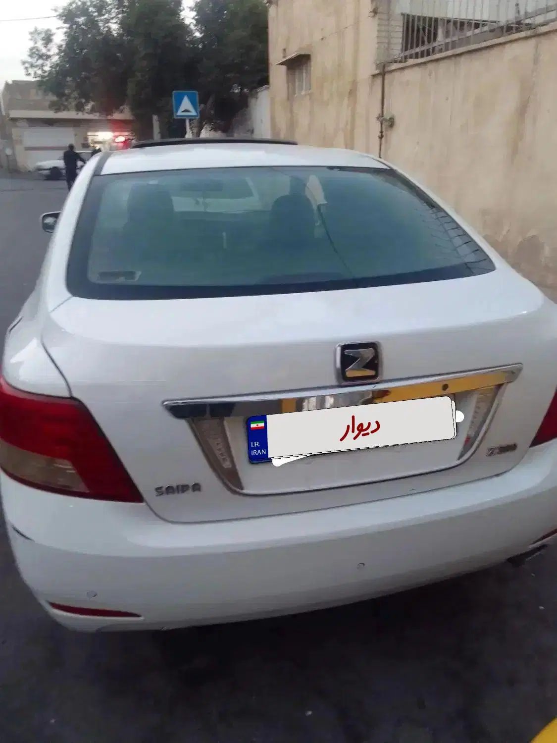 آریو اتوماتیک 1600cc، مدل ۲۰۱۴|خودرو سواری و وانت|اصفهان, احمدآباد|دیوار