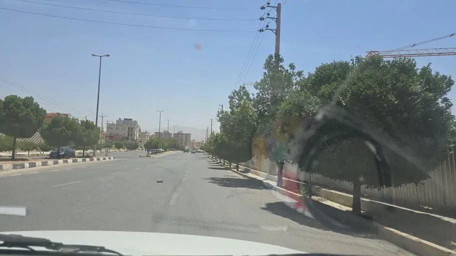 فروش مغازه ۳۸ متری خیابان پارس (پاسارگاد)|فروش مغازه و غرفه|صدرا-فارس, فاز ۱|دیوار