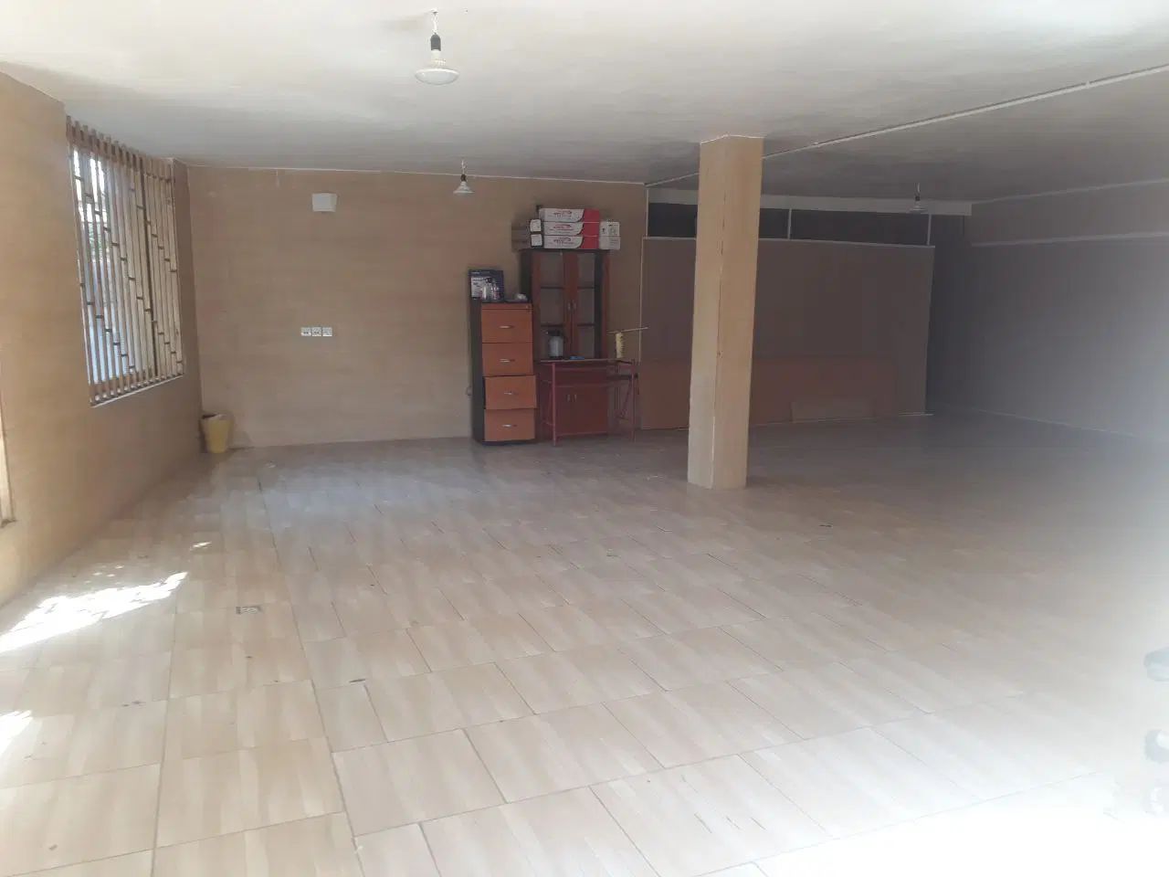 اجاره سالن تجاری ۱۲۲متری|اجارهٔ مغازه و غرفه|کرج, کرج نو|دیوار