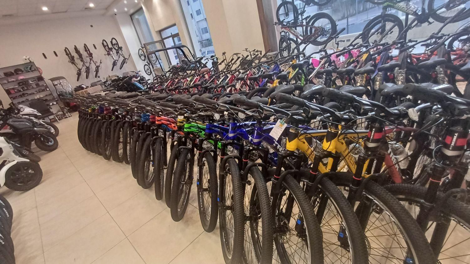 دوچرخه|دوچرخه، اسکیت، اسکوتر|کیش, |دیوار