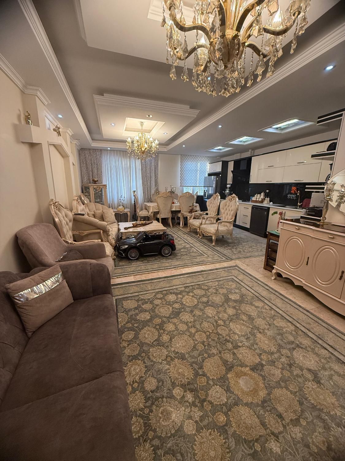 آپارتمان تک واحد با پارکینگ و اسانسور و انباری|فروش آپارتمان|تهران, ائمه اطهار|دیوار