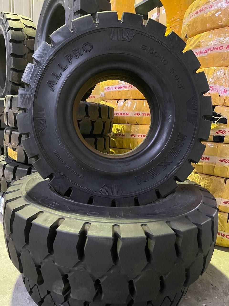 انواع لاستیک لیفتراک بابهترین قیمت وگارانتی شرکتی|قطعات یدکی و لوازم جانبی|شیراز, شهرک گلها|دیوار