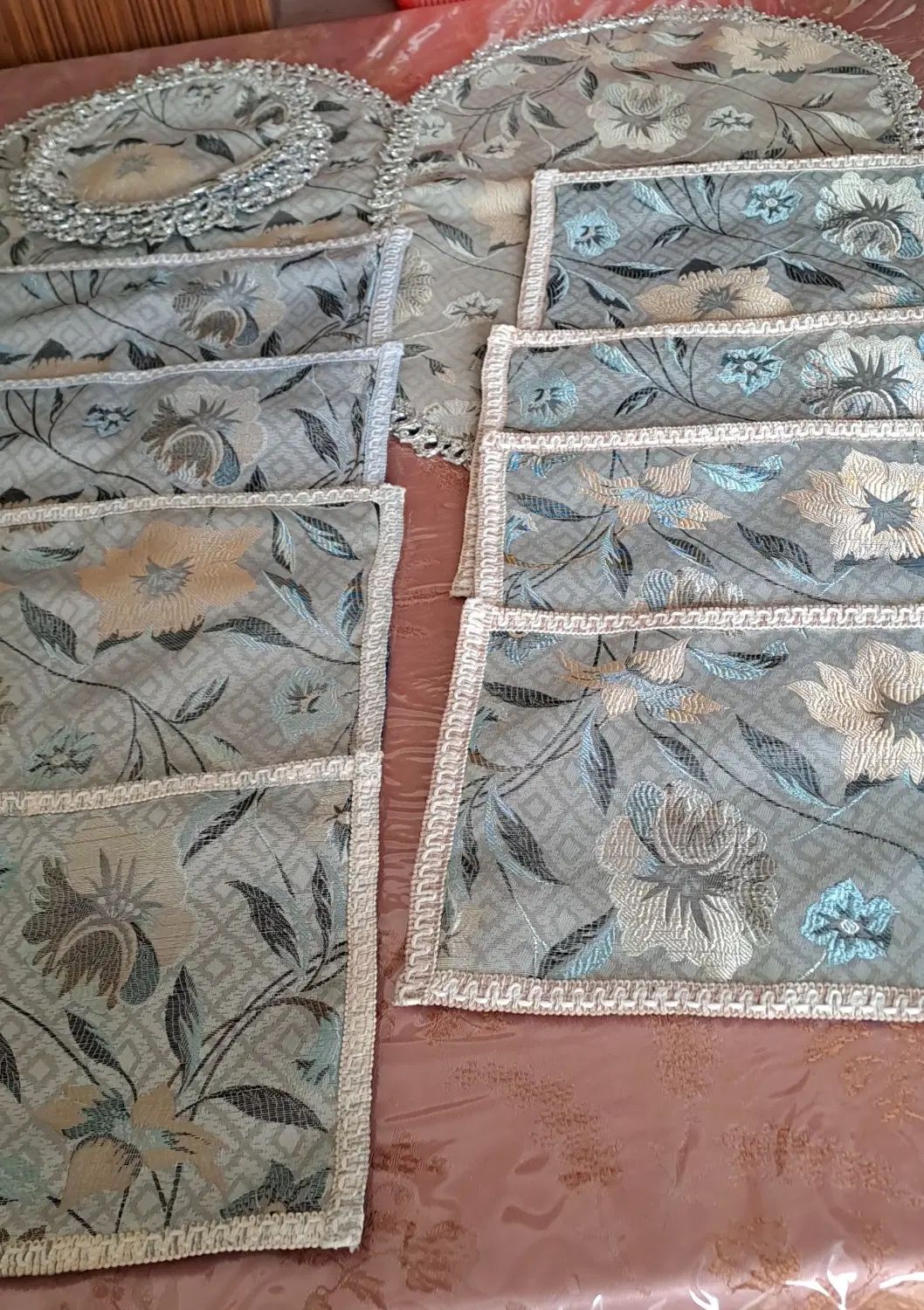 رومیزی پارچه ای ژاکارد|پرده، رانر، رومیزی|اصفهان, بهارستان (مخابرات)|دیوار