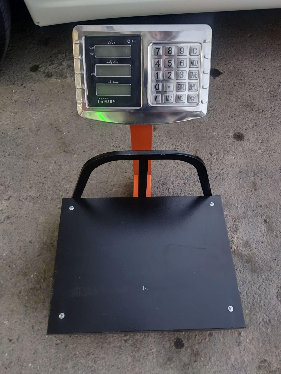 ترازو و باسکول تاشوکیبرد استیل6رقم|فروشگاه و مغازه|مشهد, توس (بلوار توس)|دیوار