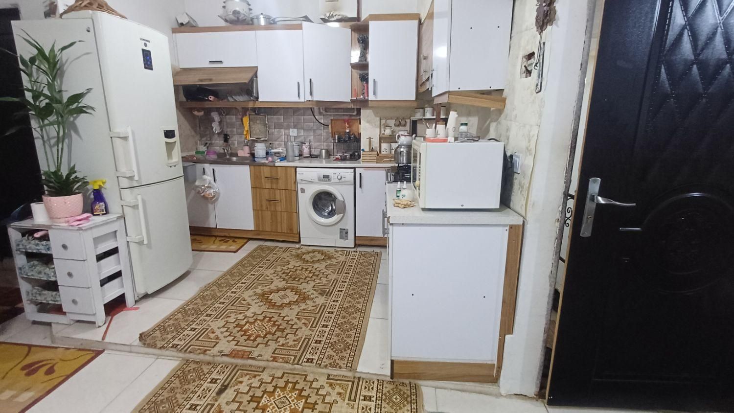 فروش آپارتمان ۷۰ متری ۲ خوابه طبقه ۳ در بلال|فروش آپارتمان|مشهد, بلال|دیوار