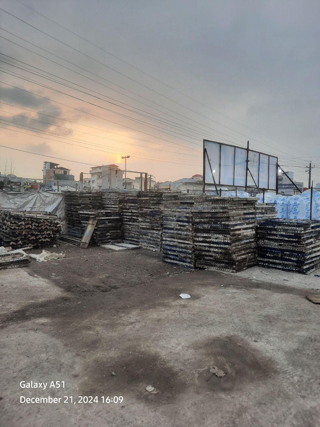 اجاره قالب مهرزاد|مصالح و تجهیزات ساختمان|لاهیجان, لاشیدان|دیوار