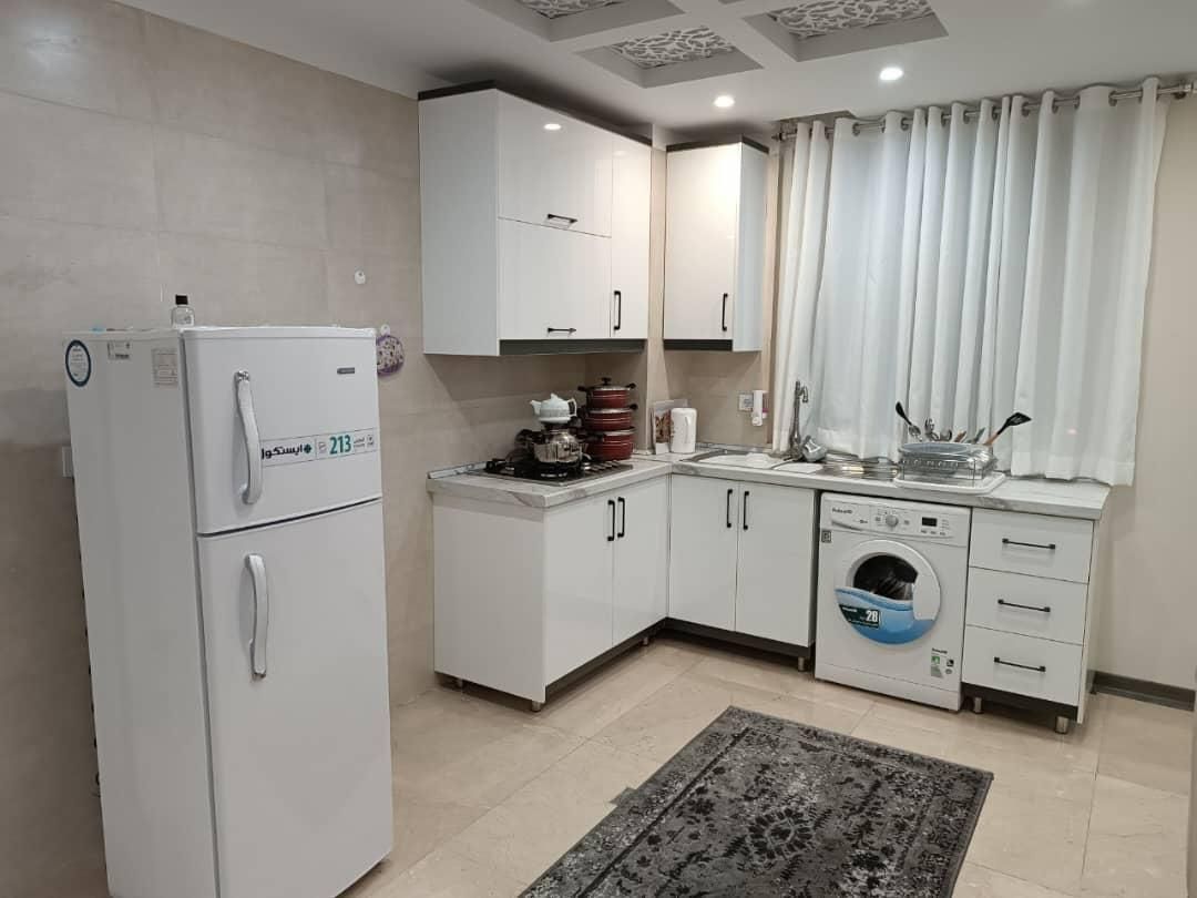 اجاره آپارتمان مبله ولیعصر انقلاب|اجارهٔ کوتاه‌مدت آپارتمان و سوئیت|تهران, جمهوری|دیوار