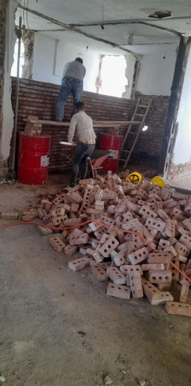 تخریب ساختمان تغییرات ساختمانی کلی جزئی حمل نخاله|خدمات پیشه و مهارت|تبریز, |دیوار