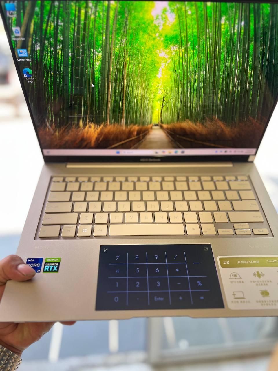 لپ‌تاپ حرفه‌ای Asus ZenBook با مشخصات عالی|رایانه همراه|کرج, هفت تیر|دیوار