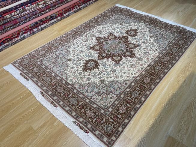 قالیچه ۳ متری هریس بافت تبریز مارکدار|فرش|تهران, سلسبیل جنوبی|دیوار