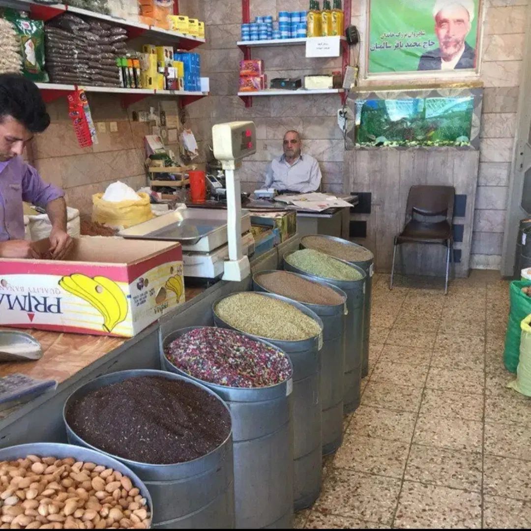 شاگرد مغازه|استخدام خدمات فروشگاه و رستوران|مشهد, شهید هاشمی نژاد|دیوار