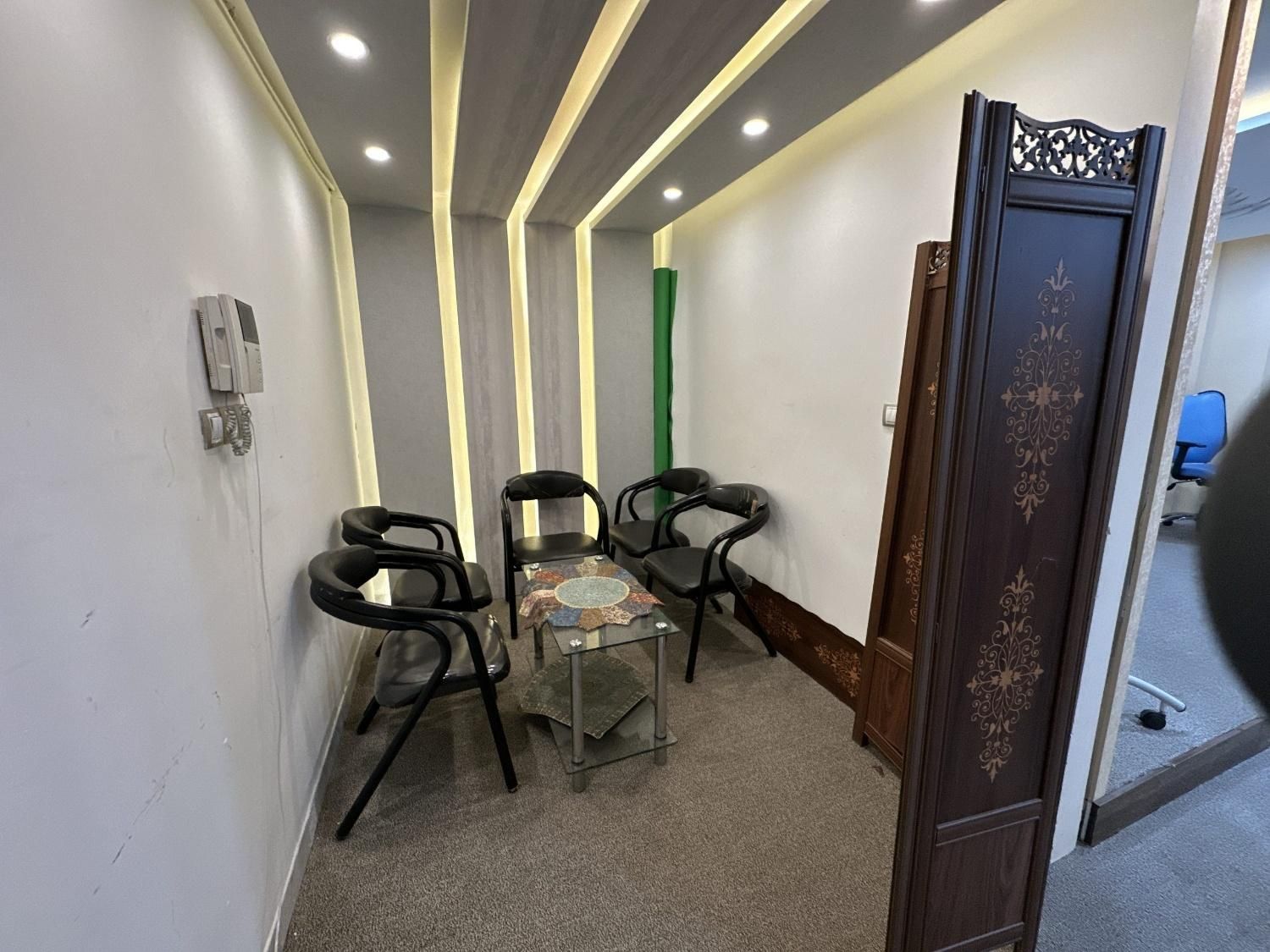 اجاره فضای آموزشی، در قلب مشهد|اجارهٔ کوتاهمدت دفتر کار و فضای آموزشی|مشهد, بهشت|دیوار