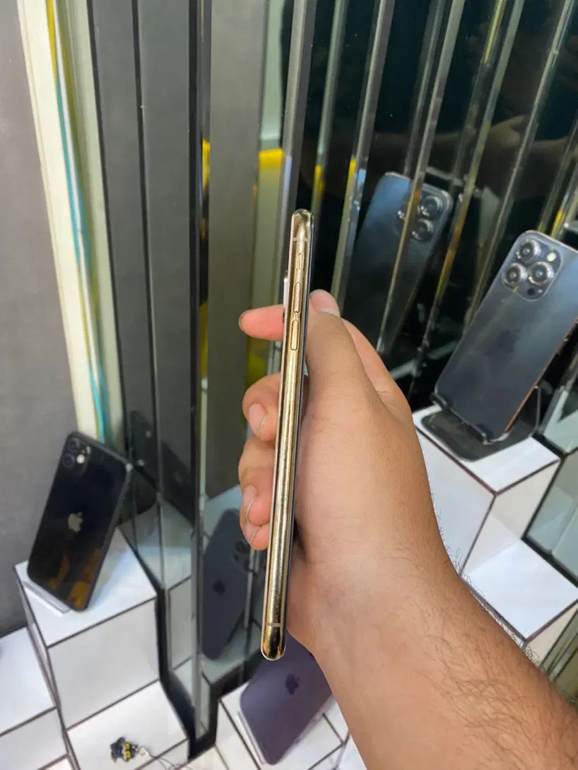 Xsmax 256|موبایل|اصفهان, جلفا|دیوار