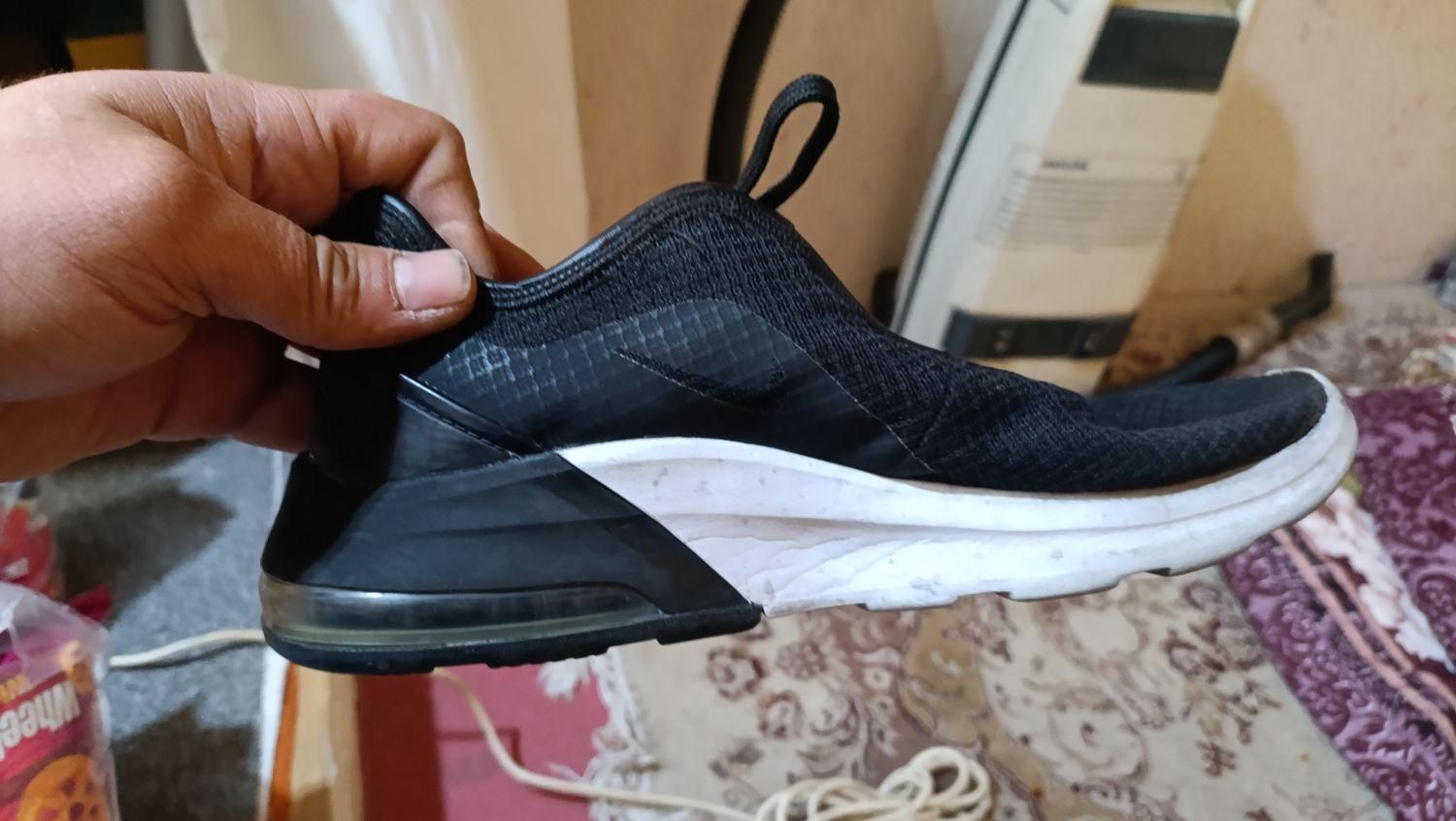 کتانی اورجینال نایک مردونه سایز ۳۹و۴۰|کیف، کفش، کمربند|مشکیندشت, |دیوار