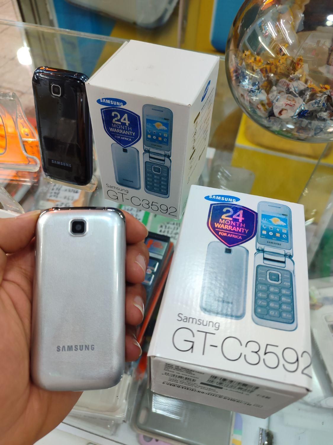 سامسونگ تاشو c3592 و انواع مدل های تاشو موجود|موبایل|اندیمشک, |دیوار