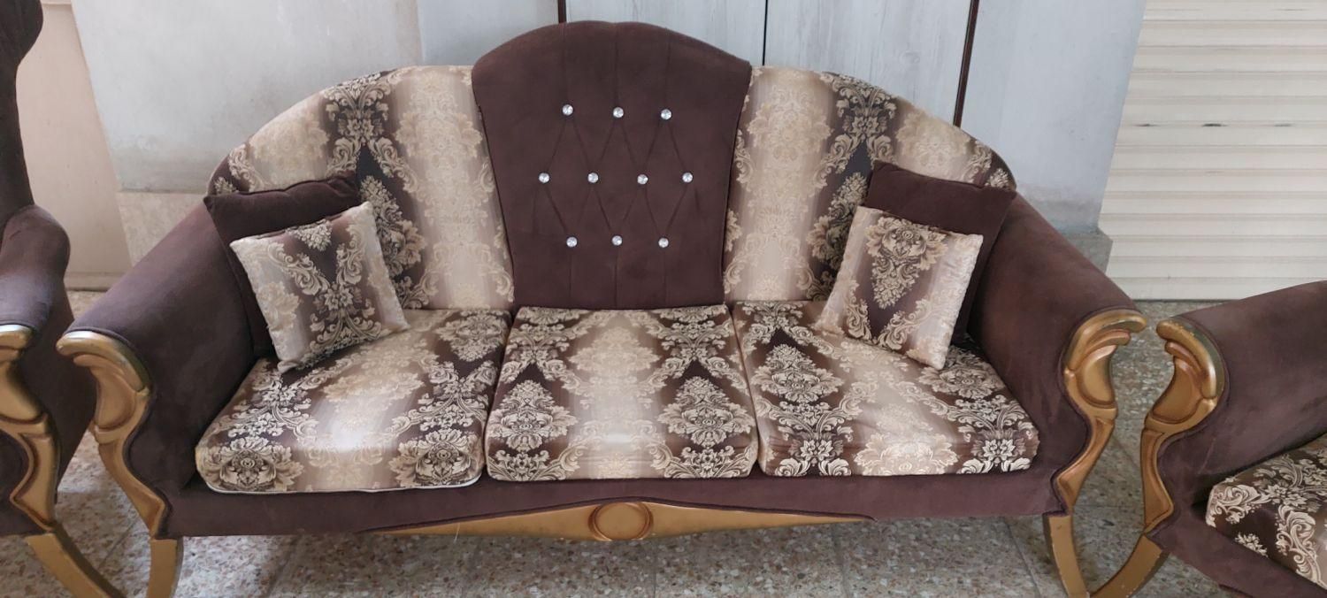 مبل ۹ نفره|مبلمان خانگی و میز عسلی|رشت, ولکس|دیوار
