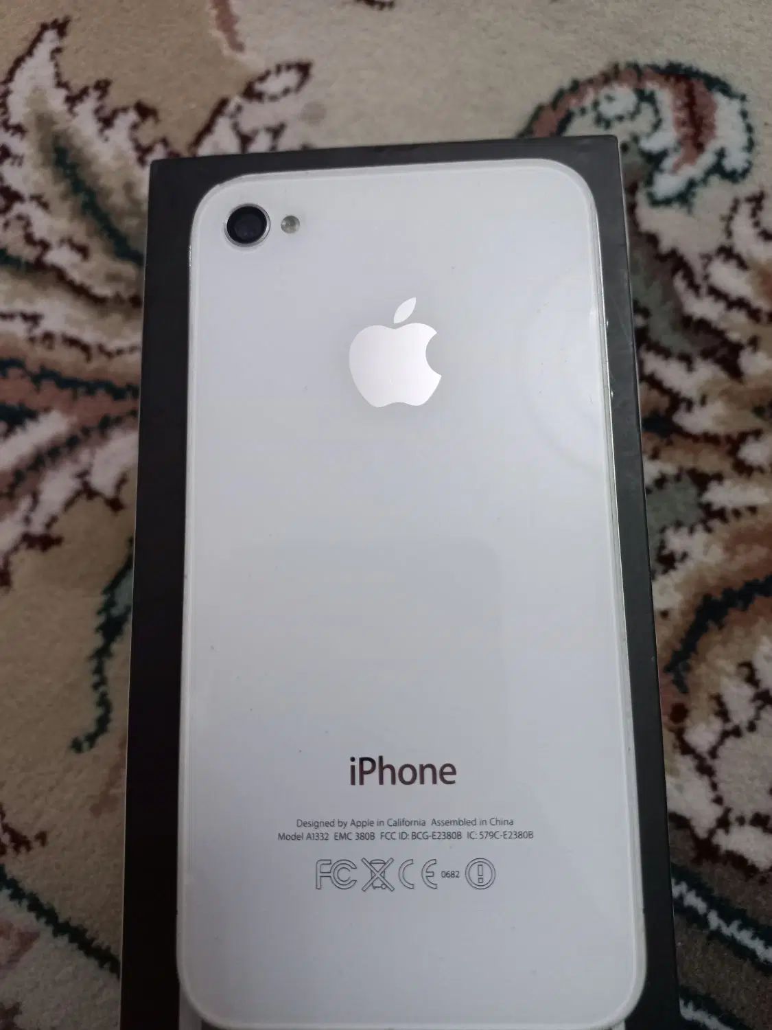 اپل iPhone 4 با حافظهٔ ۸ گیگابایت|موبایل|تهران, امین حضور|دیوار