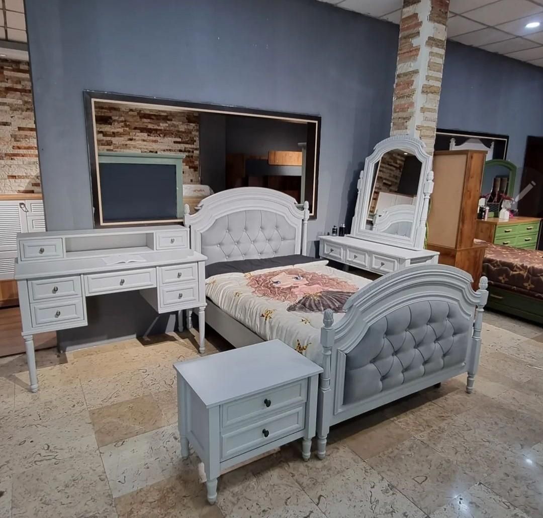 سرویس خواب تخت کمدمیزتحریرمیزآرایش سیسمونی|تخت و سرویس خواب|همدان, |دیوار