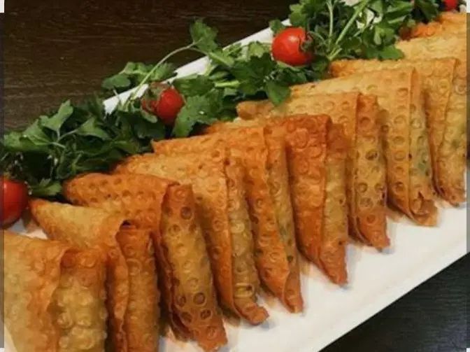 سمبوسه ساده و آتشین خانگی ویژه مراسم و جشن|خوردنی و آشامیدنی|پردیس, فاز ۱۱|دیوار