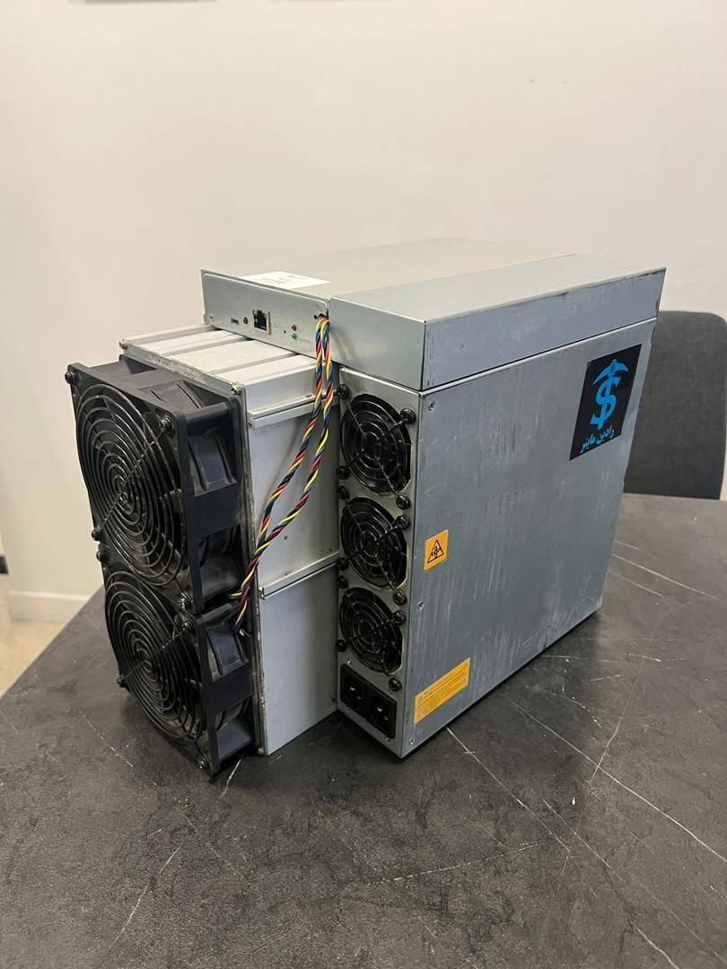 دستگاه ماینر S19 pro (96 100 th) درحد|قطعات و لوازم جانبی رایانه|تهران, پاسداران|دیوار