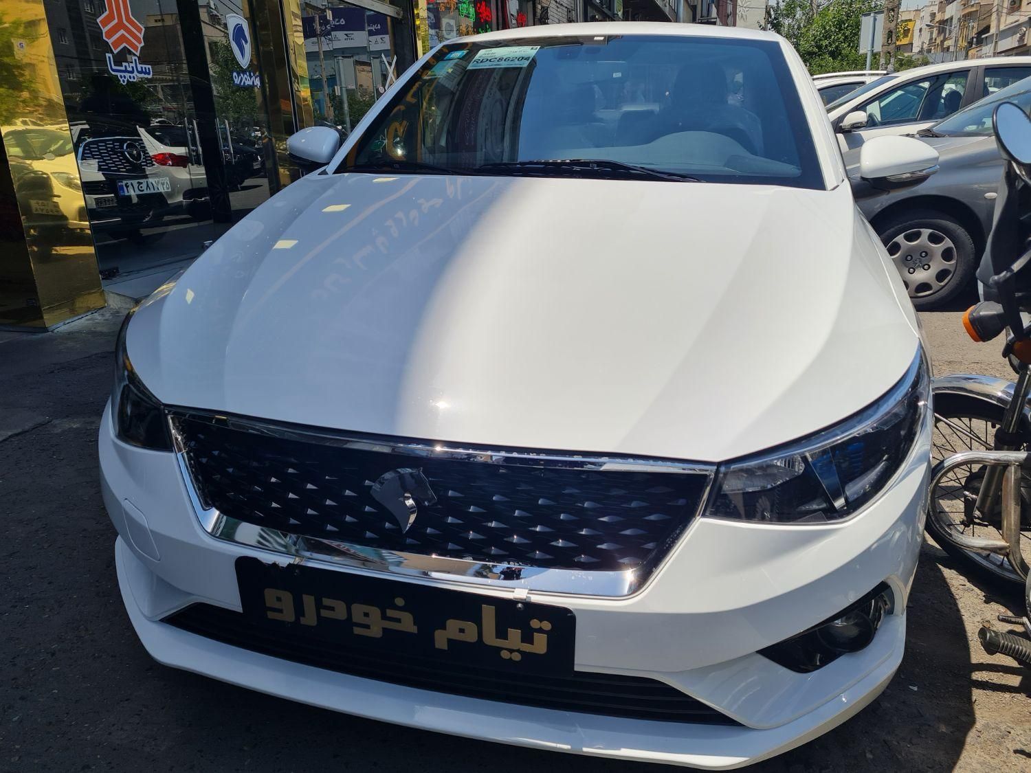 تارا V4 اتومات صفر خشک مشکی LX سفید مدل ۴۰۴|خودرو سواری و وانت|تهران, صادقیه|دیوار