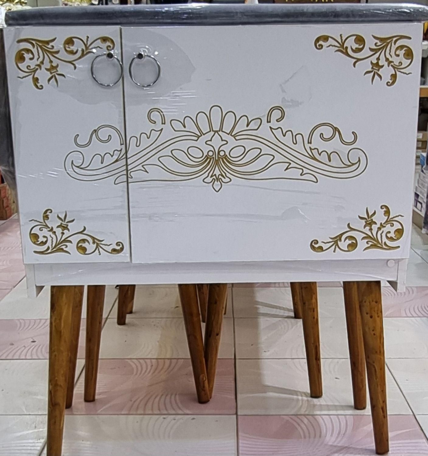 تولید و فروش انواع میز اتو و چرخ خیاطی|فروشگاه و مغازه|فولادشهر, مسکن مهر فولادشهر|دیوار