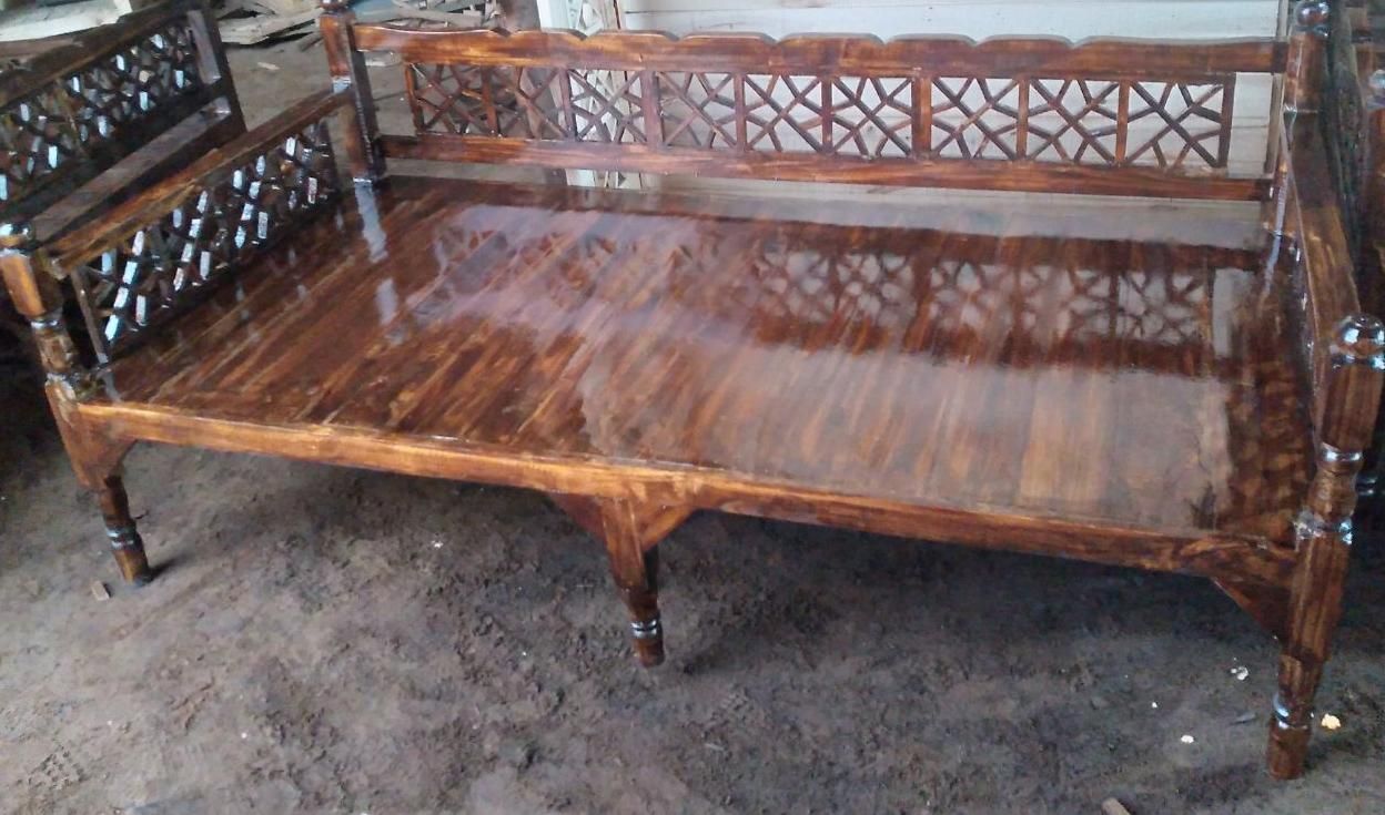 تخت سنتی ۲۰۰در ۱۰۰ رنگ شده ۷پایه|مبلمان خانگی و میز عسلی|تهران, دولتخواه جنوبی|دیوار