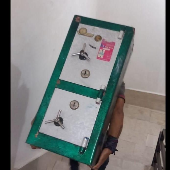 حمل بار اسباب کشی منزل درطول شبانه روز ۲۴ساعته|خدمات حمل و نقل|بوشهر, |دیوار