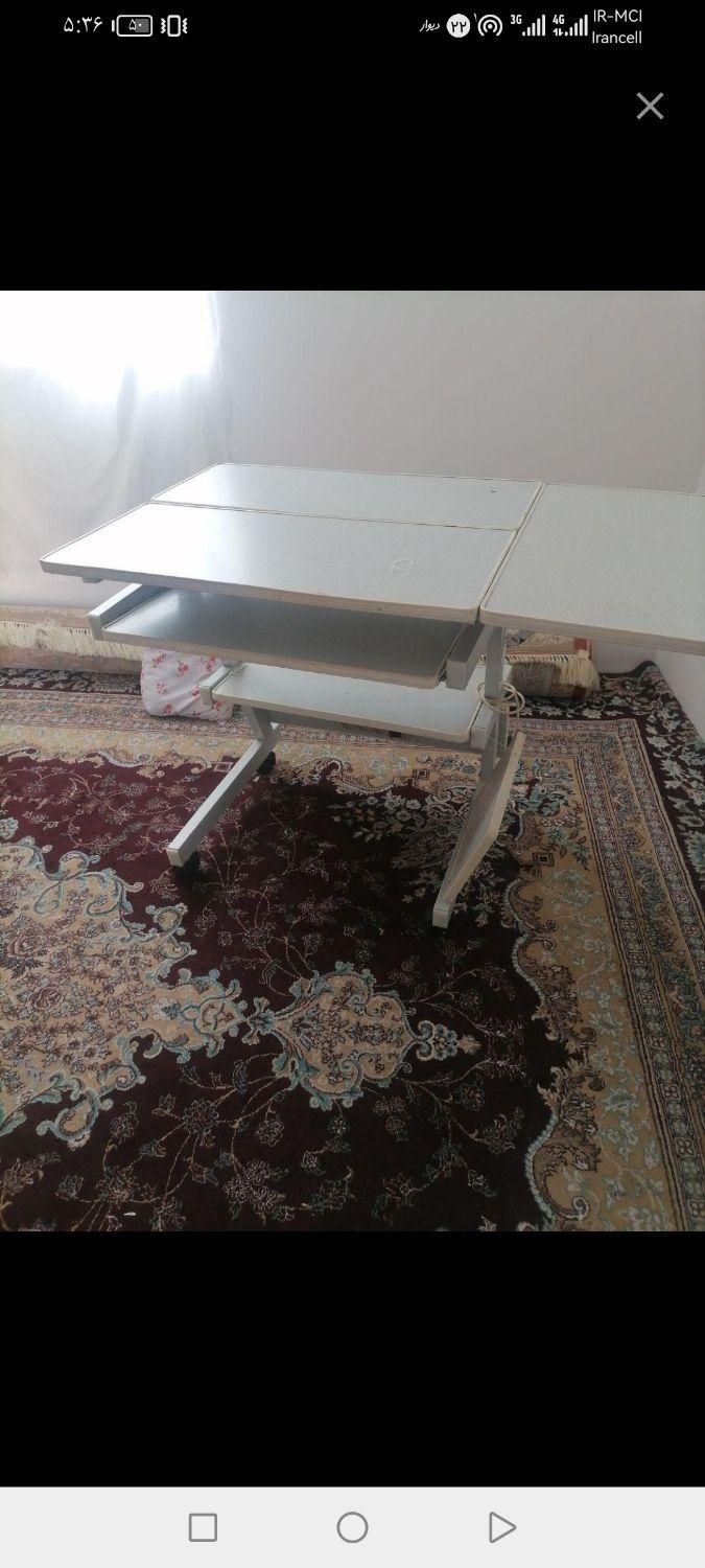 میز کامپیوتر|کلکسیون سکه، تمبر، اسکناس|بجنورد, |دیوار