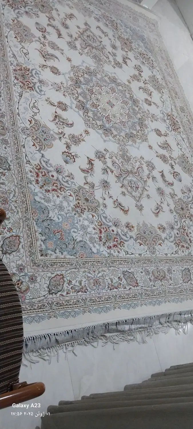 ۳تخته فرش۹متری۱۲۰۰شانه جنس صادراتی درحدجهیزیه|فرش|تهران, آشتیانی|دیوار