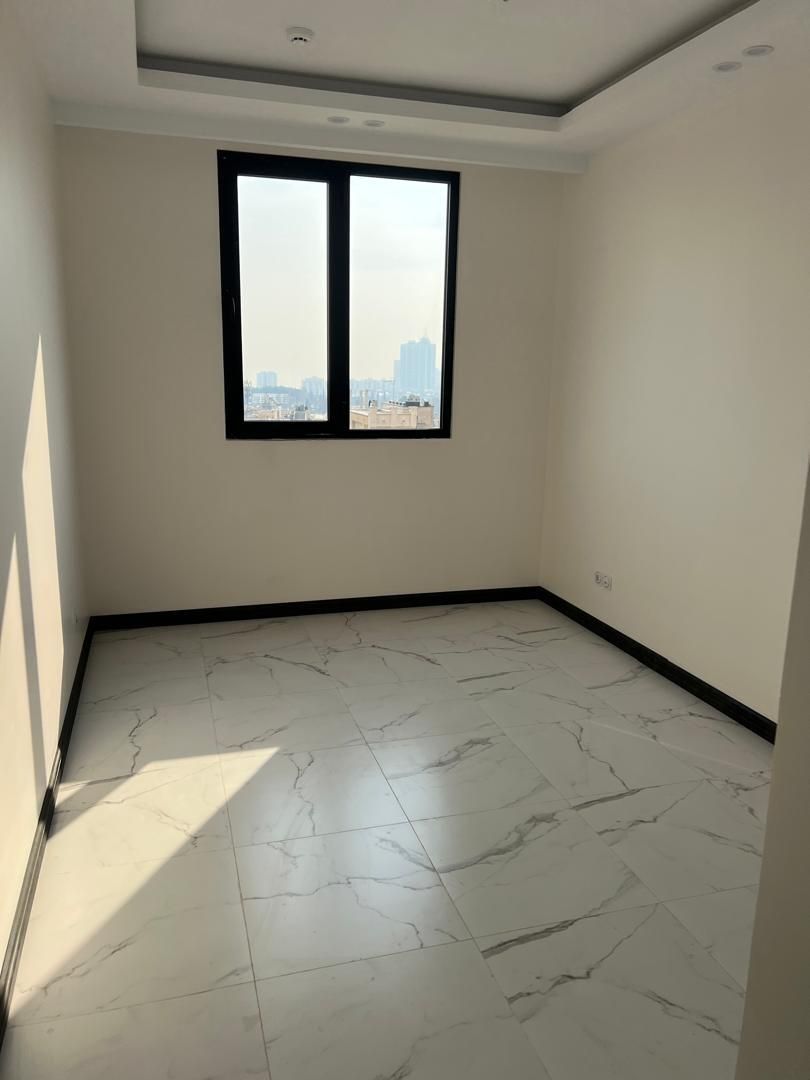 ۱۱۰متر صرافهاشمال  درحدنوساز  غرق‌نور امکانات‌کامل