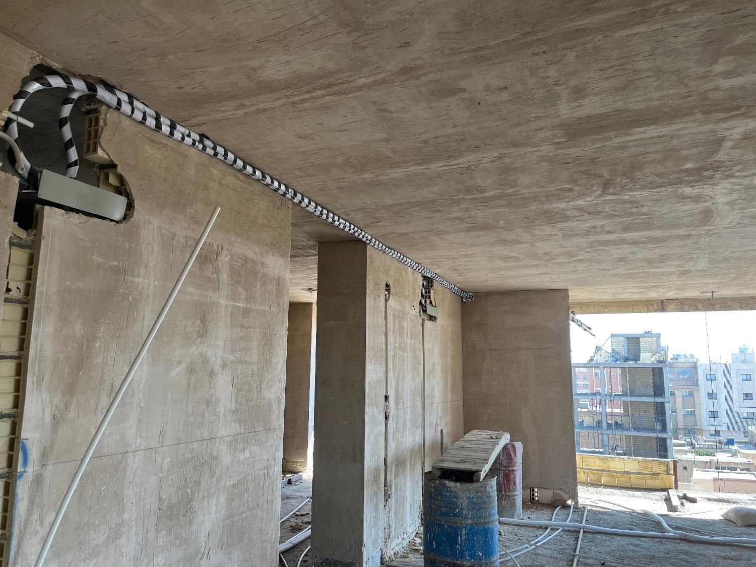 لوله کشی کولر گازی مسی نصب اسپلیت و داکت اسپلیت|خدمات پیشه و مهارت|اصفهان, باغ دریاچه|دیوار