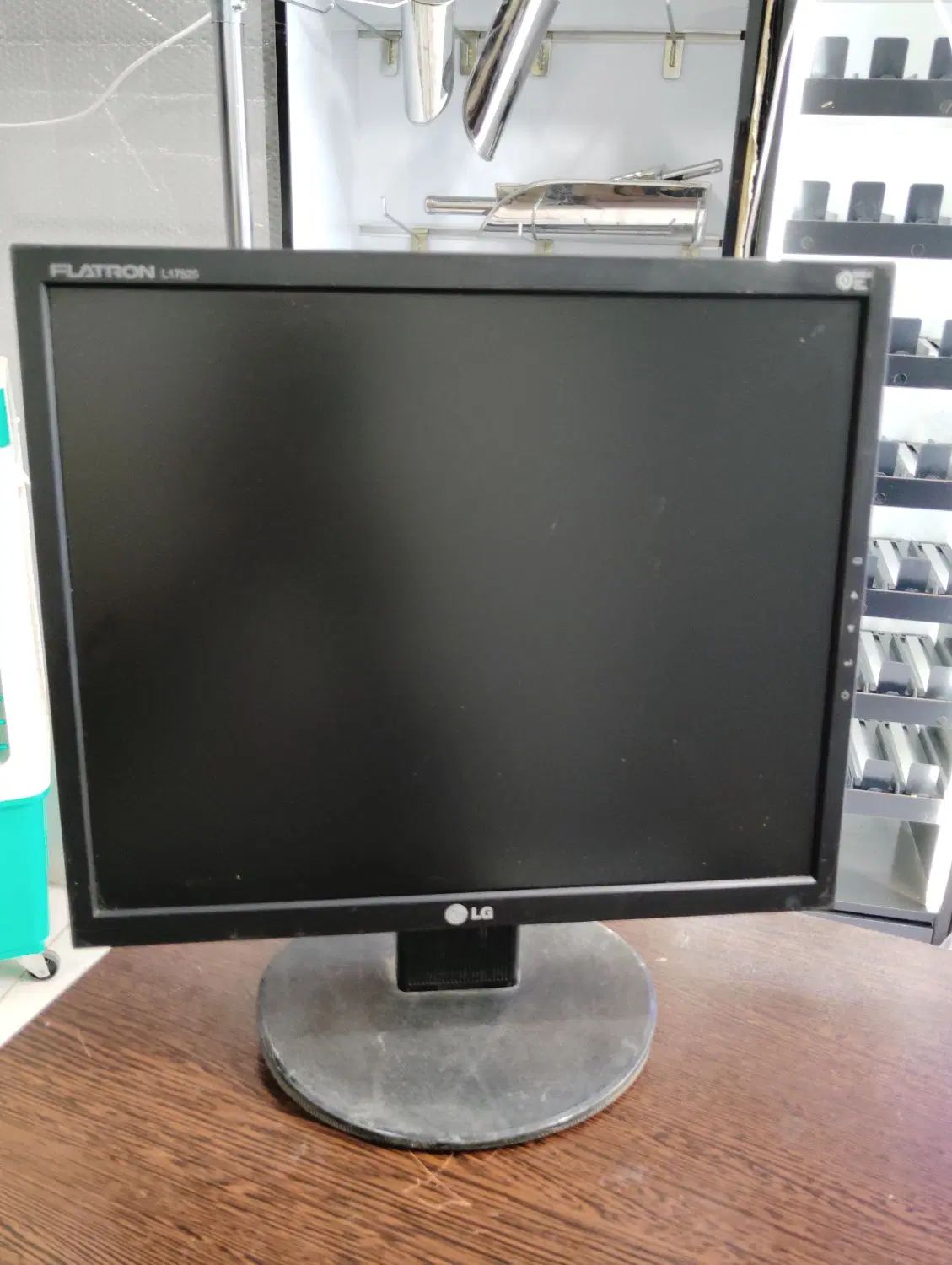 مانیتور 17 اینچ LG مدل L1752S|قطعات و لوازم جانبی رایانه|مشهد, گلشور|دیوار