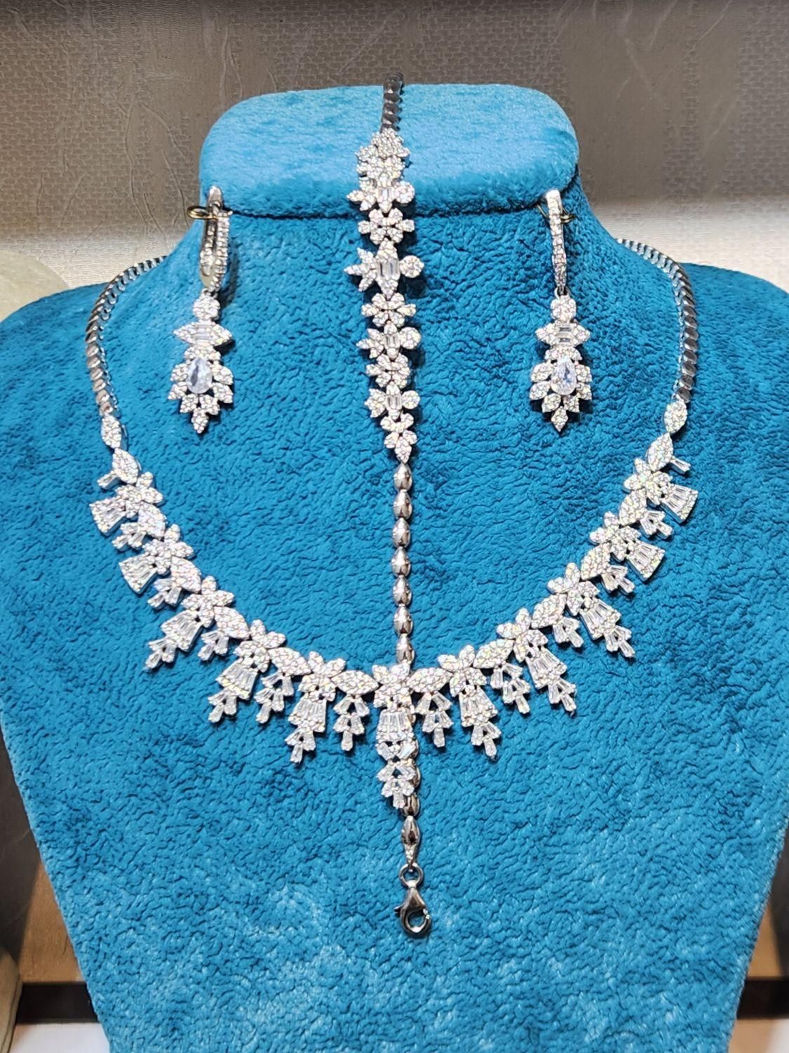 سرویس نقره جواهری کاملا مشابه طلای سفید|بدلیجات|تبریز, |دیوار