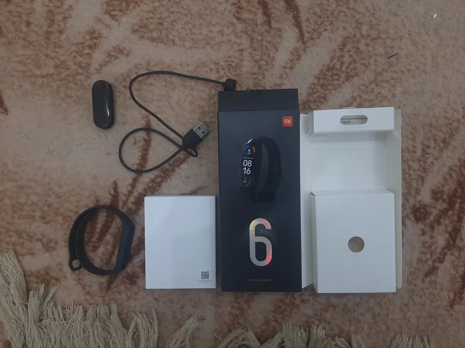 ساعت مچی می بند ۶ mi band|ساعت|تهران, فلسطین (میدان انقلاب)|دیوار