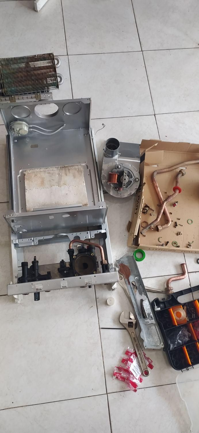 تعمیرات تخصصی شیخ پکیج آبگرمکن کولر|آبگرمکن، پکیج، شوفاژ|رودهن, |دیوار