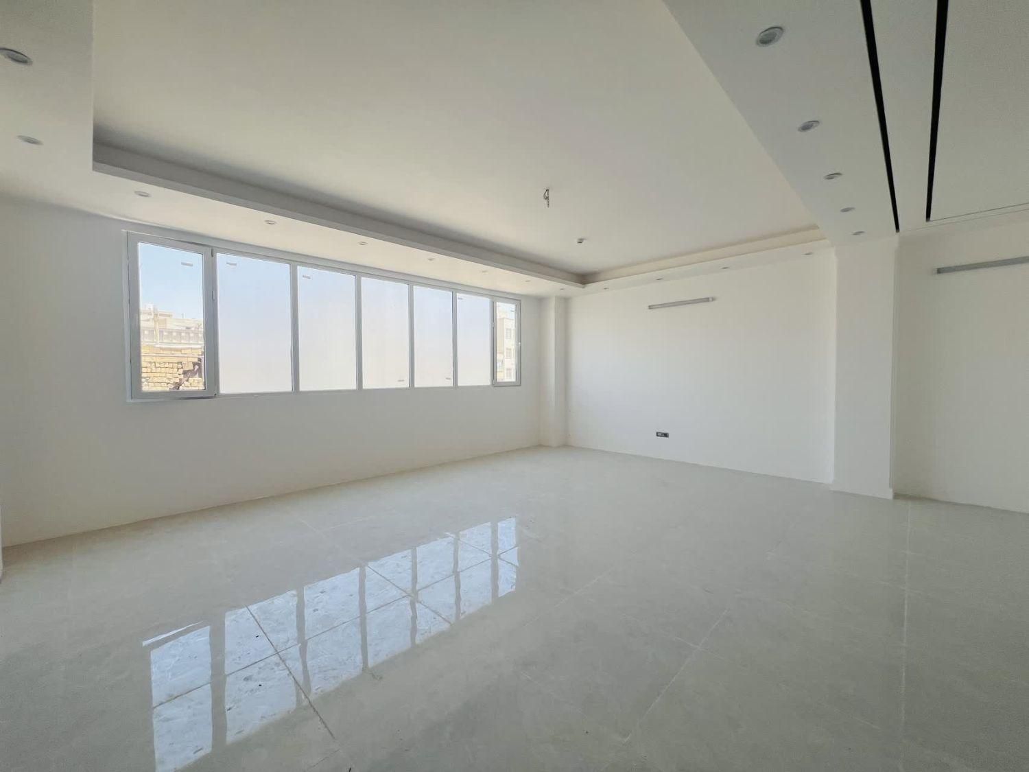 متــ ۱۵۵ ــر // سـه خواب نـور // مطبــخ دار|فروش آپارتمان|قم, انسجام|دیوار