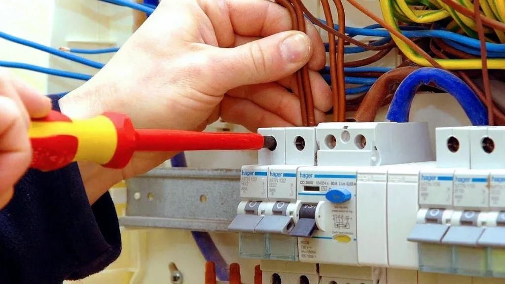 برق کار/برقکار/برقکاری/ برق کاری|خدمات پیشه و مهارت|تهران, جلفا|دیوار