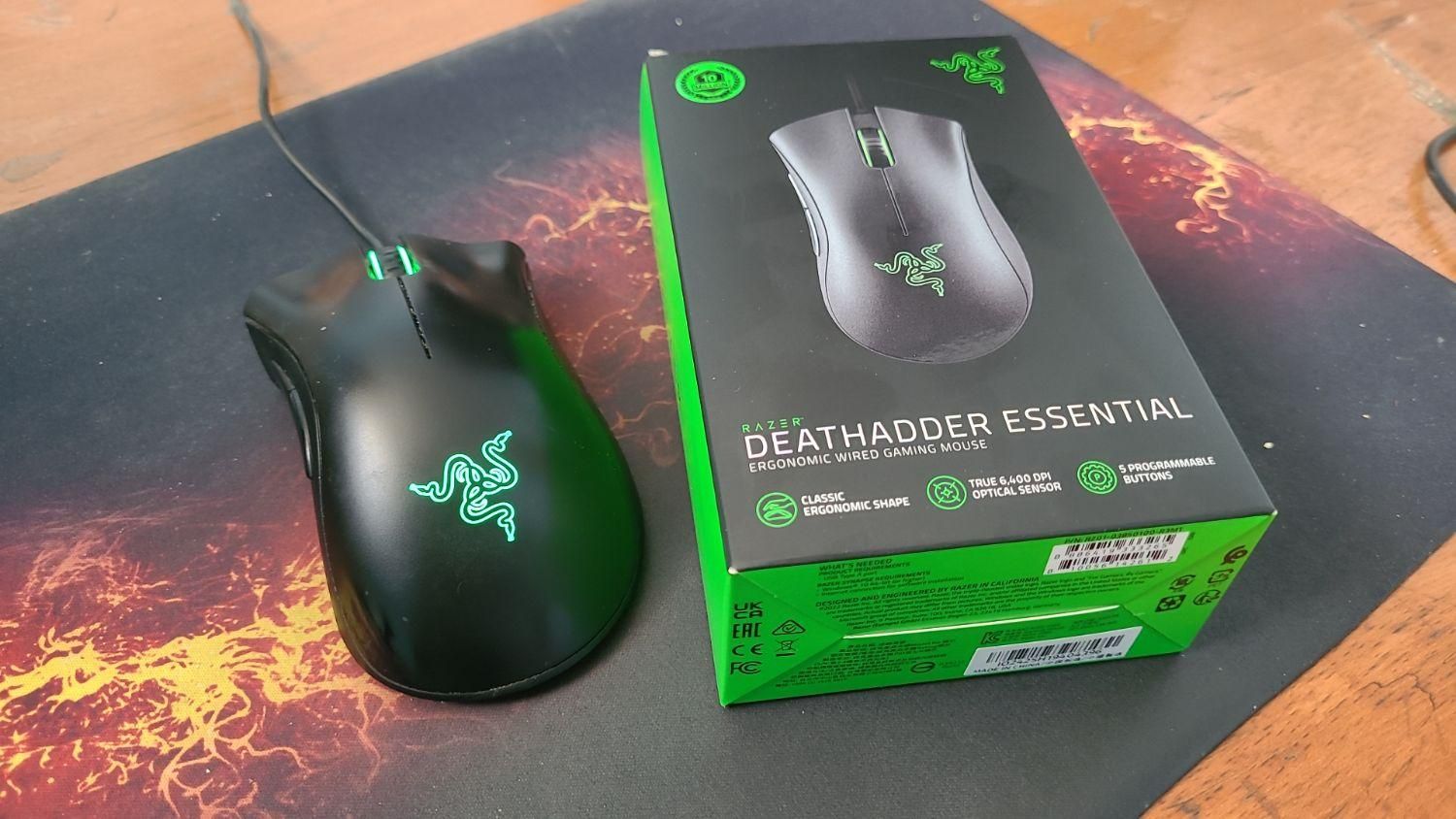 موس ریزر مدل  deathadder essential|قطعات و لوازم جانبی رایانه|شیراز, کوزه گری (مقر)|دیوار