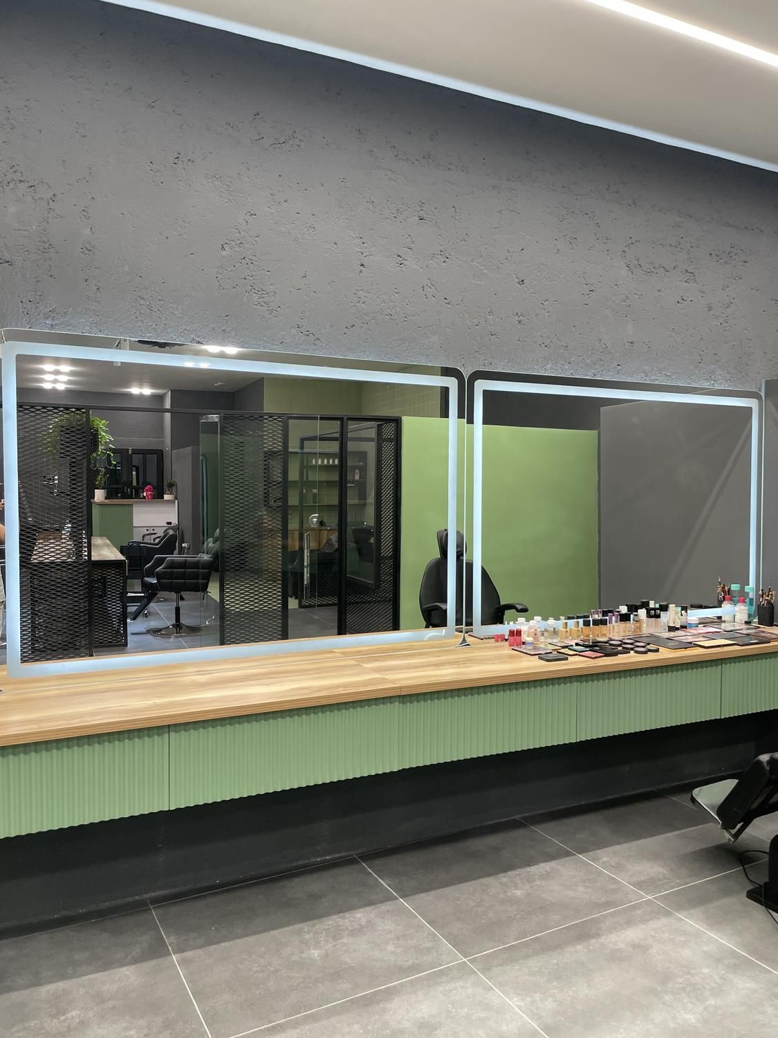 تولیدی آینه آریشگاهی نور مخفی|آینه|قائم‌شهر, |دیوار