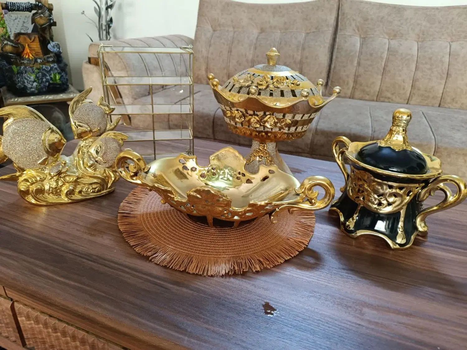 دکوری|صنایع دستی و سایر لوازم تزئینی|مشهد, کارمندان دوم|دیوار