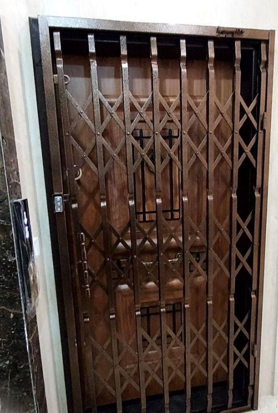 حفاظ درب آکاردیونی|خدمات پیشه و مهارت|اردبیل, |دیوار