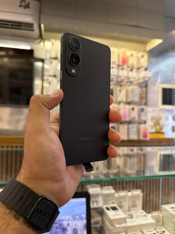 سامسونگ galaxy s25 edge با حافظهٔ ۵۱۲ گیگابایت|موبایل|تهران, میدان ولیعصر|دیوار