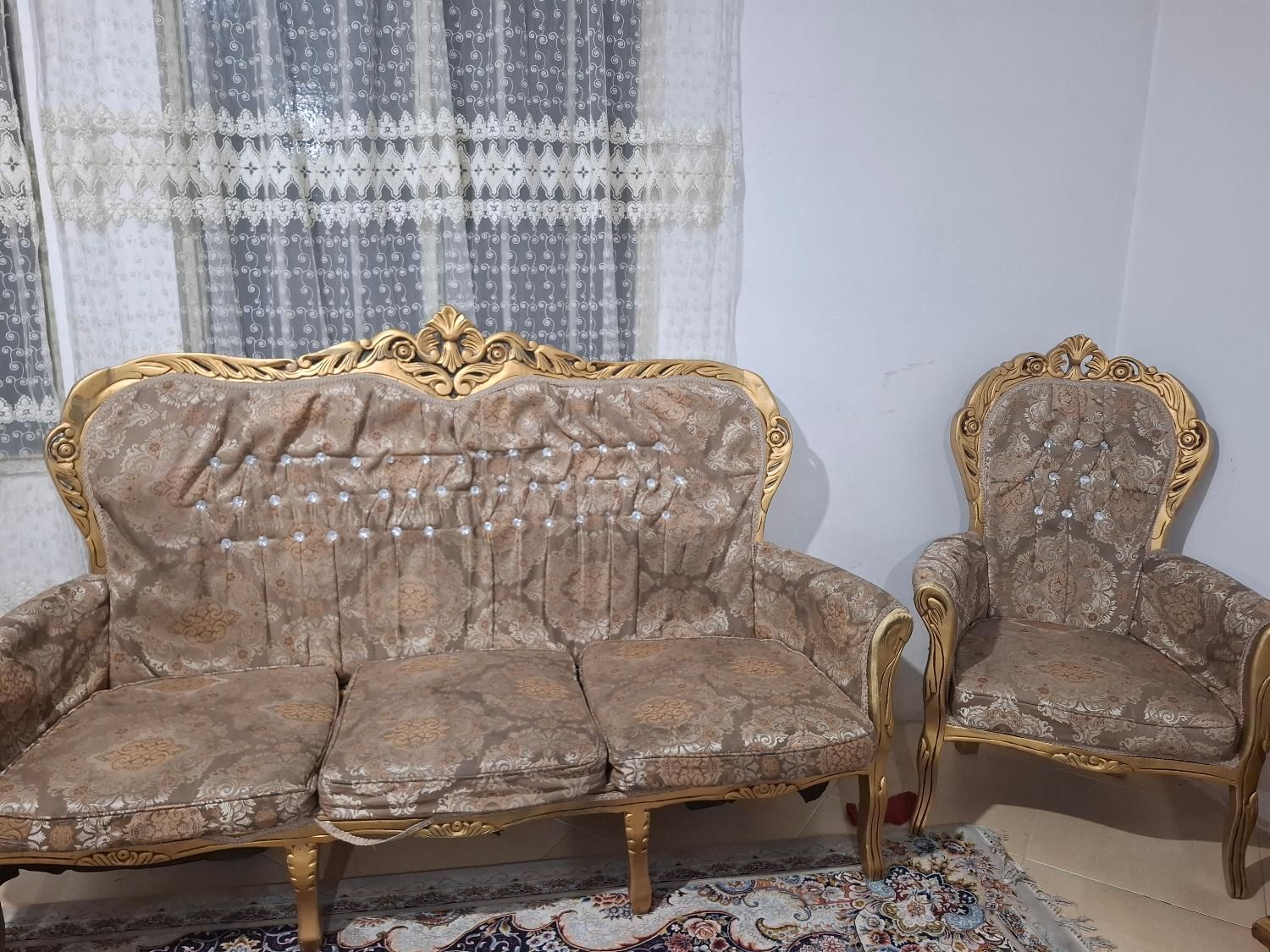 فروش مبل سلطنتی ۹ نفره|مبلمان خانگی و میز عسلی|کرج, گلشهر|دیوار