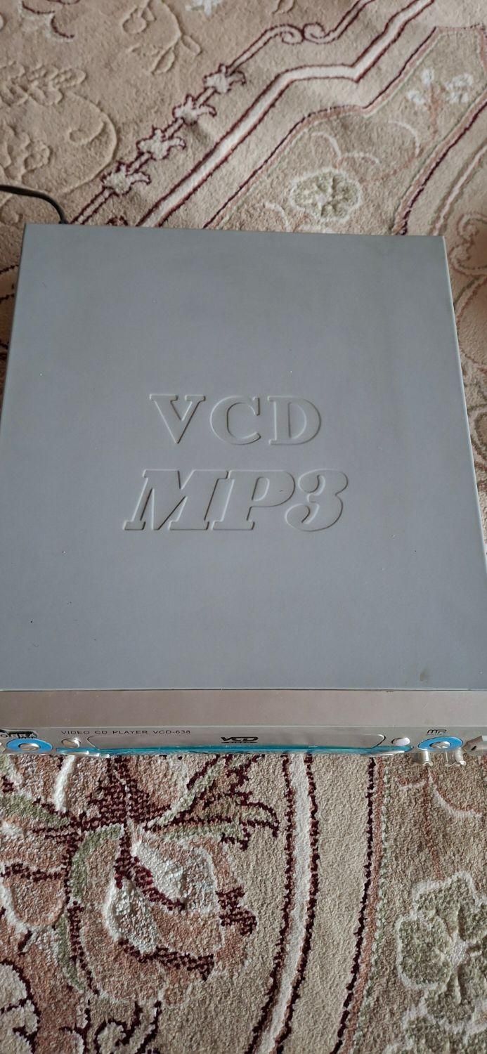 دستگاه VCD|پخش‌کننده DVD و ویدیو|اصفهان, باغ فدک|دیوار