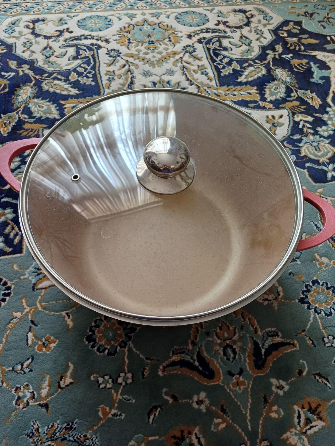 قابلمه صورتی زیبا|ظروف پختوپز|اصفهان, ارغوانیه|دیوار