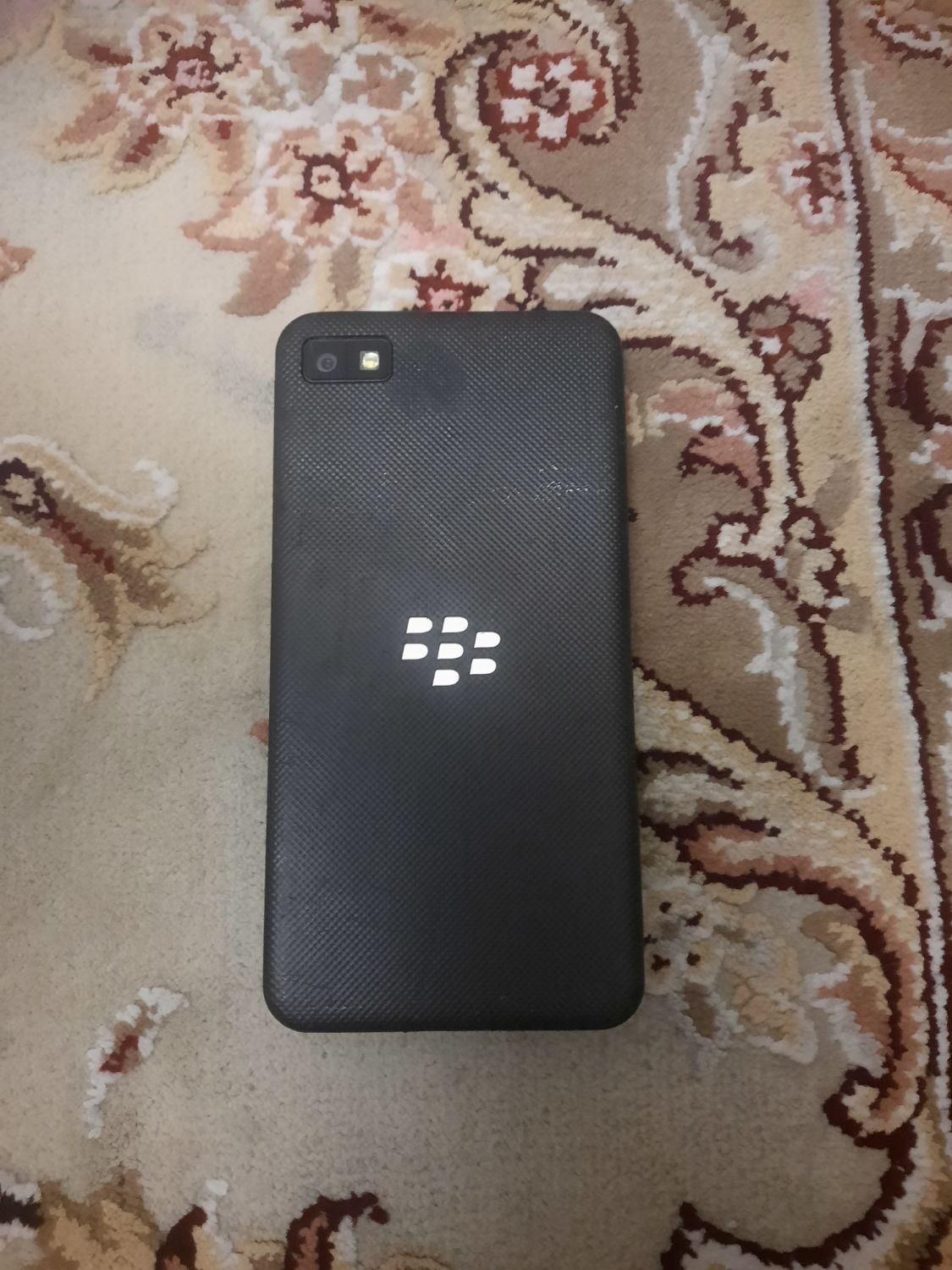 بلک‌بری Z10 با حافظهٔ ۱۶ گیگابایت|موبایل|تهران, ستارخان|دیوار