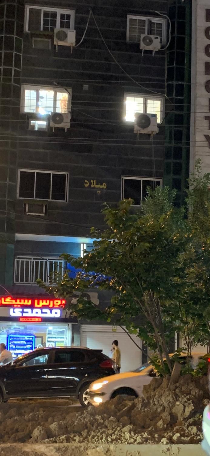بر بلوار دیلمان مغازه با بر۴ متر|اجارهٔ مغازه و غرفه|رشت, گلسار|دیوار