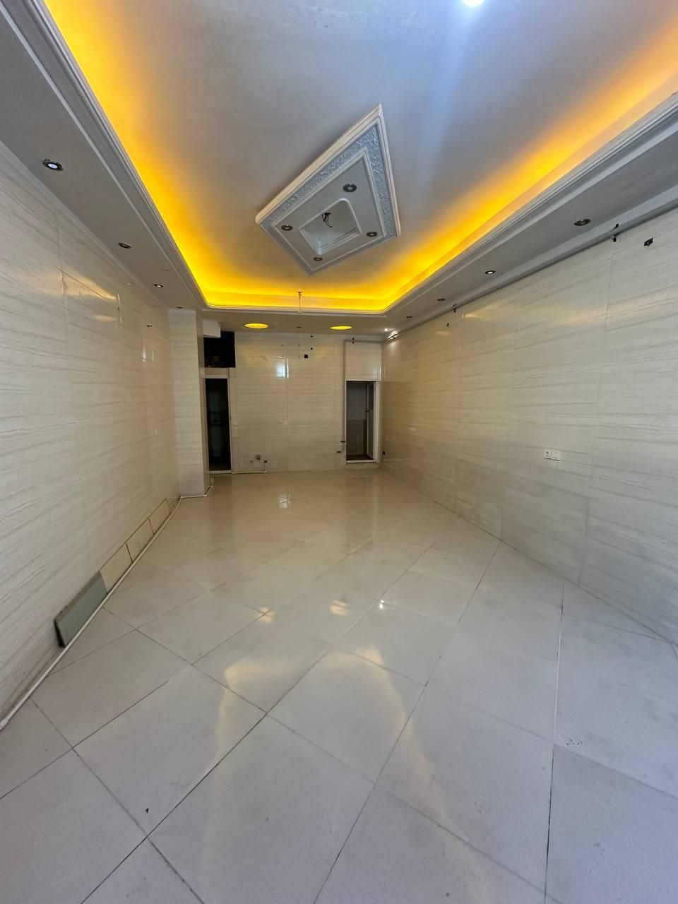 اجاره مغازه ۴۰ متر محدوده فروشگاه کوروش داخل کوچه|اجارهٔ مغازه و غرفه|بندر گز, |دیوار